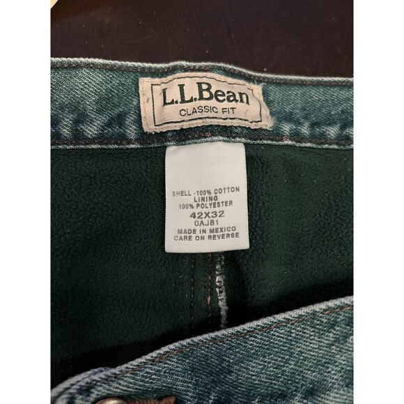 LL Bean Jeans Mens 42x32 Blue Classic Fit Fleece Lined Denim Pants Lined Winter - Picture 3 of 7